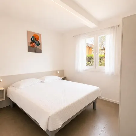 Ca' Gino Svizzer Pool - - Larihome Apartamento Dongo