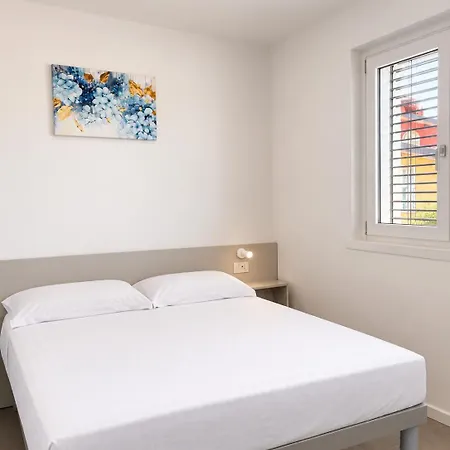 Ca' Gino Svizzer Pool - - Larihome Apartamento Dongo