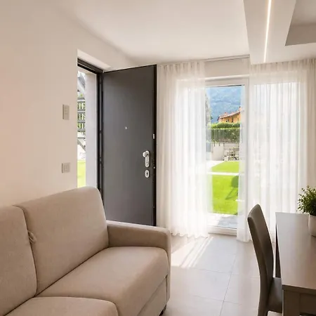Ca' Gino Svizzer Pool - - Larihome Appartement Dongo