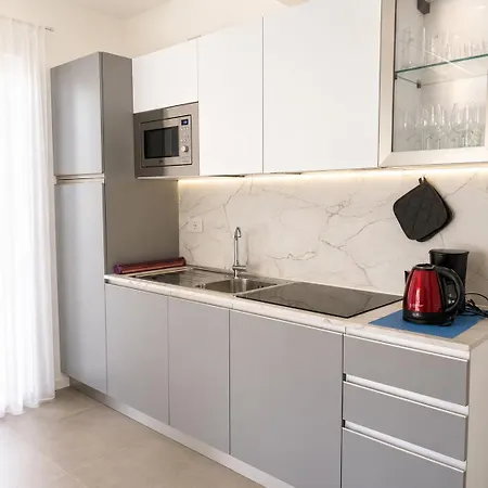 Ca' Gino Svizzer Pool - - Larihome * Dongo