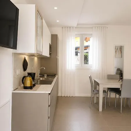 Ca' Gino Svizzer Pool - - Larihome *
