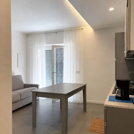 Apartamento Ca' Gino Svizzer Pool - - Larihome Dongo