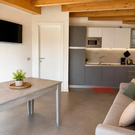 Ca' Gino Svizzer Pool - - Larihome