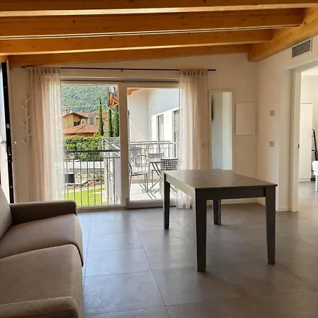 Ca' Gino Svizzer Pool - - Larihome * Dongo