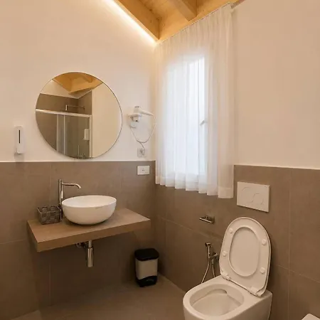 Ca' Gino Svizzer Pool - - Larihome *