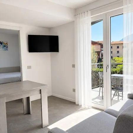 Apartamento Ca' Gino Svizzer Pool - - Larihome *