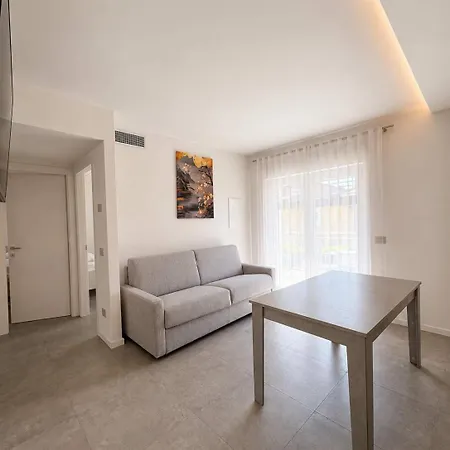 Appartement Ca' Gino Svizzer Pool - - Larihome *